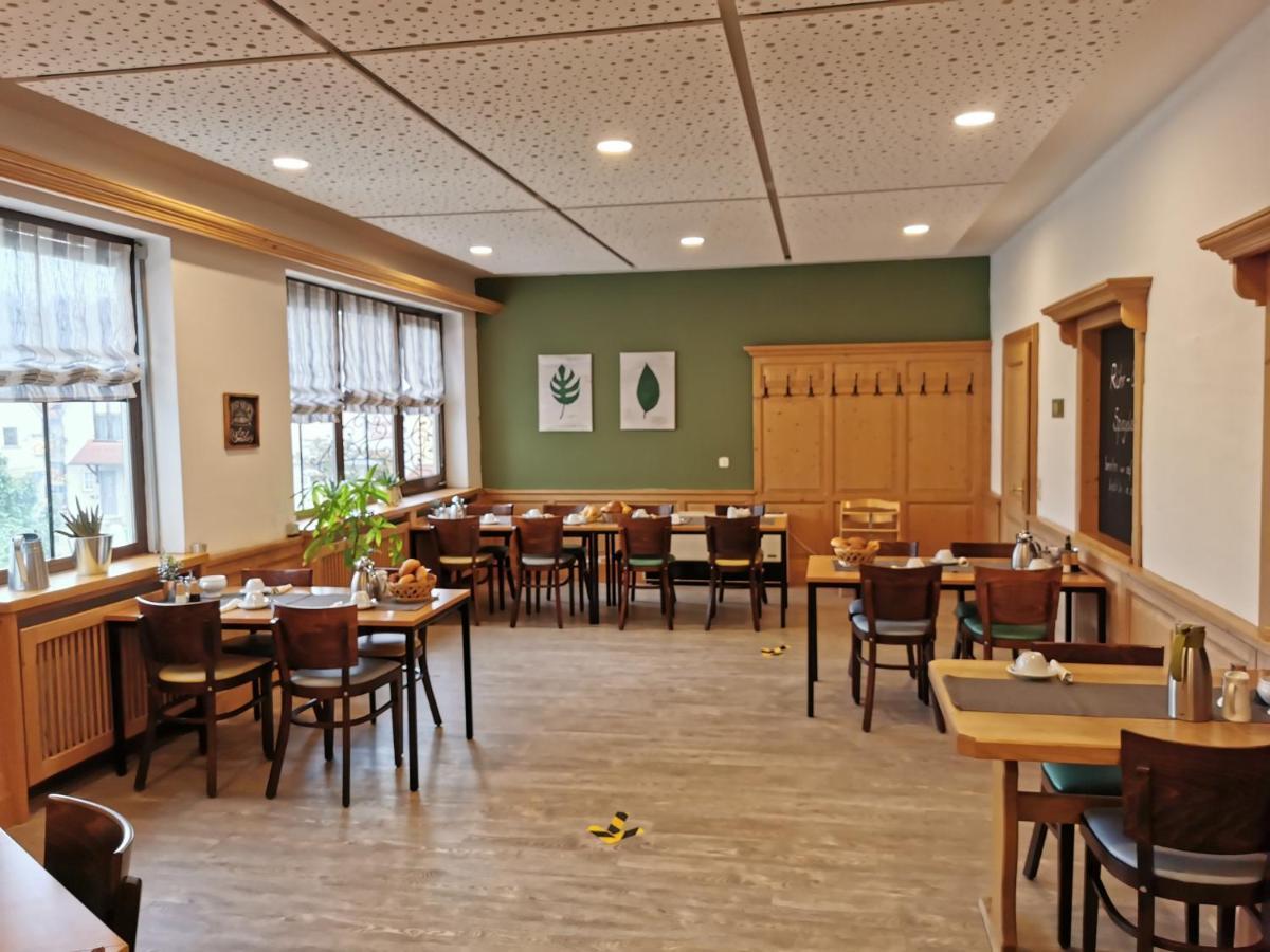 Landhotel Oelmuehle Mombris エクステリア 写真